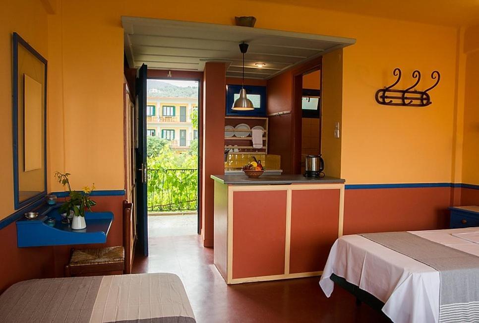 Hotel Votsala Pyrgi Thermis 外观 照片